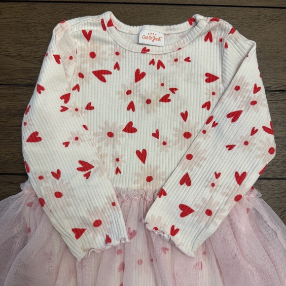 Cat & Jack Valentines Day Heart Print Tutu Romper Size 18M - Picture 2 of 9
